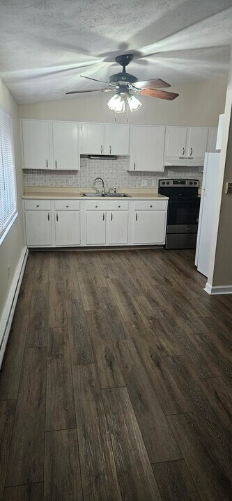 232 Cincinnati Ave in Lebanon, OH - Building Photo