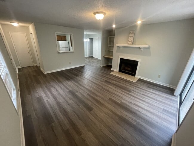 5155 Windy Hill Dr in Raleigh, NC - Building Photo - Building Photo