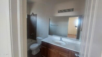 4768 Joseph Rodriguez Dr in El Paso, TX - Building Photo - Building Photo