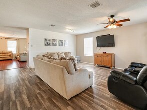 1435 Greenbrook Dr in Rockwall, TX - Building Photo - Building Photo