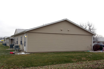 Lincolnwood Estates in Alexandria, IN - Building Photo - Building Photo