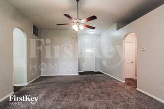5311 Lost Cove Ln in Spring, TX - Building Photo - Building Photo