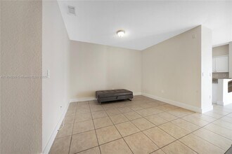 15292 SW 119th St in Miami, FL - Building Photo - Building Photo