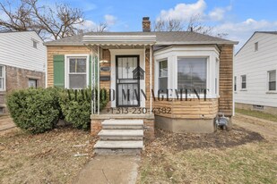 This beautifully updated 3-bedroom, 1-bath single-family home is ready for move-in! in Detroit, MI - Building Photo