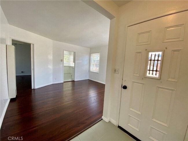 3718 Gundry Ave in Long Beach, CA - Building Photo - Building Photo