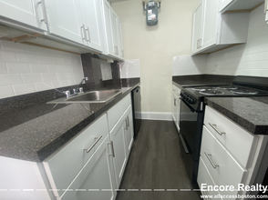 76 Washington St, Unit 10 in Boston, MA - Building Photo - Building Photo