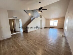 426 S Ridgefield Ave in Tucson, AZ - Building Photo - Building Photo