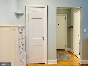 21 Palmer Square W in Princeton, NJ - Building Photo - Building Photo