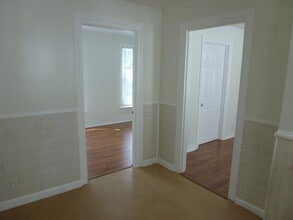 38 Erie St, Unit A in Cohoes, NY - Building Photo - Building Photo