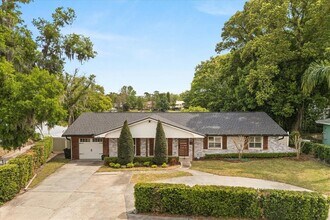 201 Cedarwood Dr in Maitland, FL - Building Photo - Building Photo