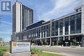 330 Phillip St in Waterloo, ON - Building Photo