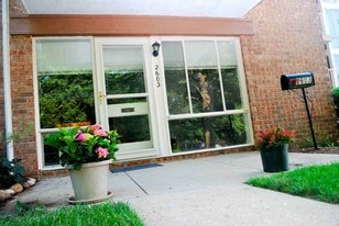 2603 Fort Farnsworth Rd, Unit 321