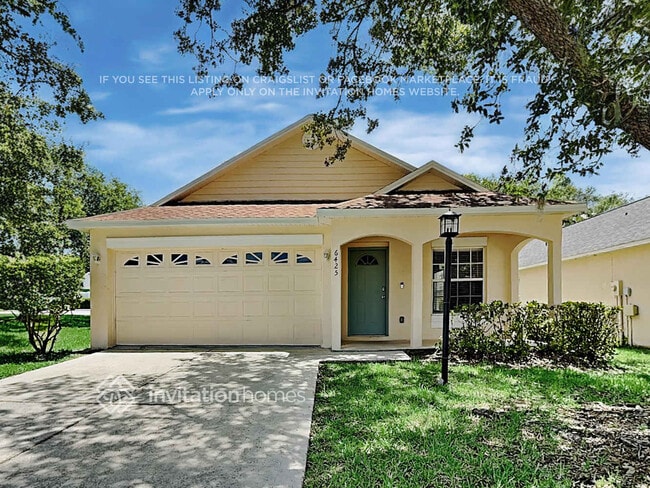 6425 Barberry Ct