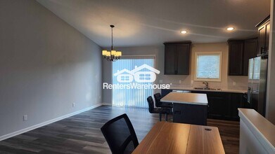 1234 Rich River Way in New Richmond, WI - Building Photo - Building Photo