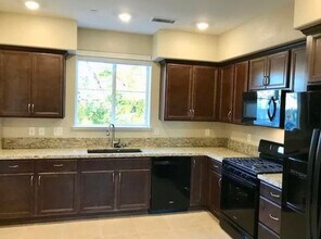 2894 Dana Kristin Ln in Reno, NV - Building Photo - Building Photo