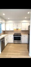 1248 Tulare St in Kingsburg, CA - Building Photo - Building Photo