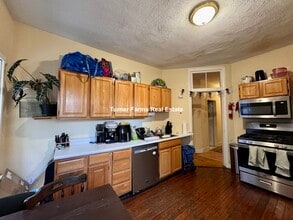 1516 Tremont St, Unit 3 in Boston, MA - Foto de edificio - Building Photo