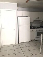 465 S Royal Poinciana Blvd in Miami Springs, FL - Building Photo - Building Photo