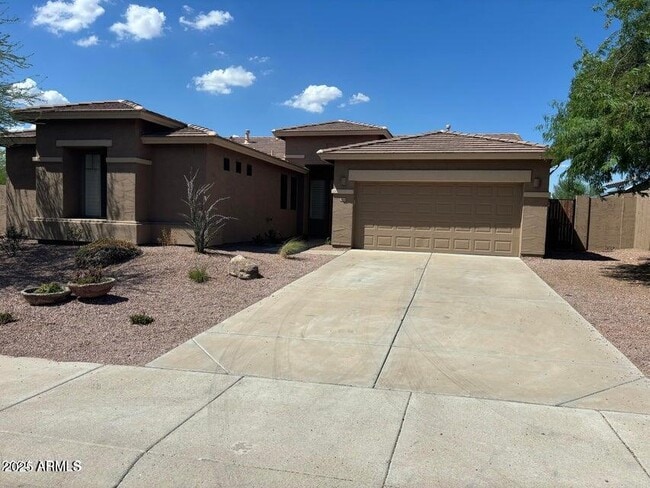 18654 W Capistrano Ave in Goodyear, AZ - Building Photo - Building Photo