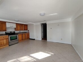 136 Stringham Rd in Lagrangeville, NY - Building Photo - Building Photo