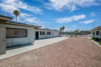 2227 Stewart St in Las Vegas, NV - Building Photo - Building Photo