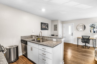 202 N Fremont Ave in Tampa, FL - Foto de edificio - Building Photo