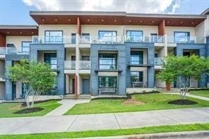 property at 472 Martin St SE