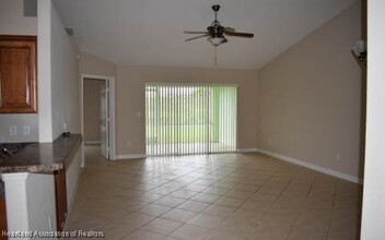 2304 Palm Key Ct in Sebring, FL - Building Photo - Building Photo