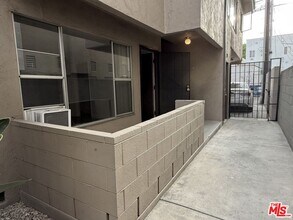 1475 S Wooster St in Los Angeles, CA - Building Photo - Building Photo