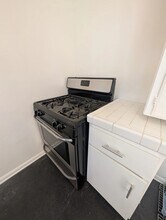 838 N Sweetzer Ave in Los Angeles, CA - Building Photo - Building Photo