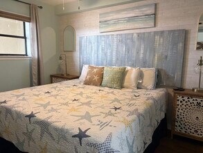 24522 Perdido Beach Blvd in Orange Beach, AL - Foto de edificio - Building Photo