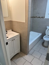 587 Grove St in Irvington, NJ - Foto de edificio - Building Photo