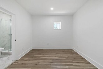 2321 Foster Ave in Nashville, TN - Building Photo - Building Photo