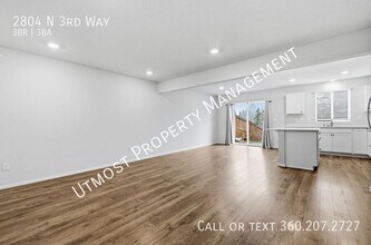 2804 N 3rd Way in Ridgefield, WA - Building Photo - Building Photo