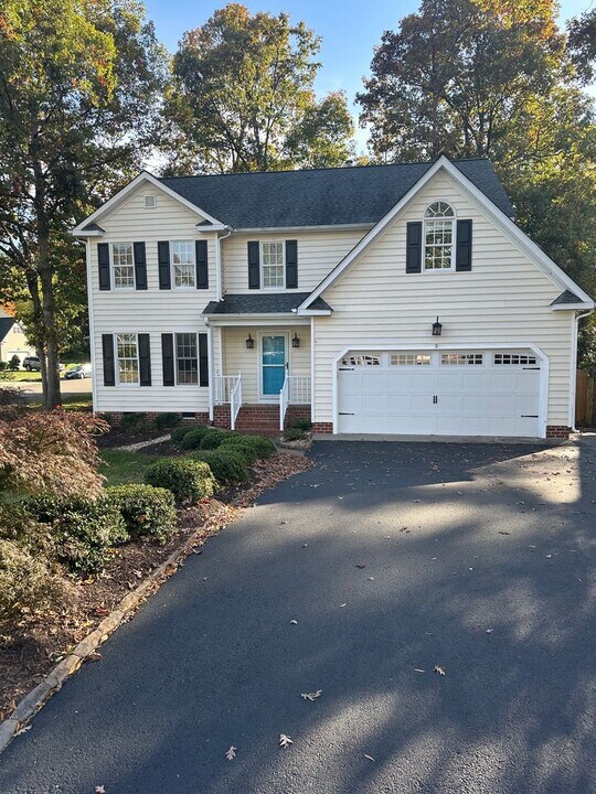 3000 Sandy Bluff Pl in Richmond, VA - Building Photo