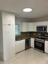 1135 92nd St in Bay Harbor Islands, FL - Building Photo