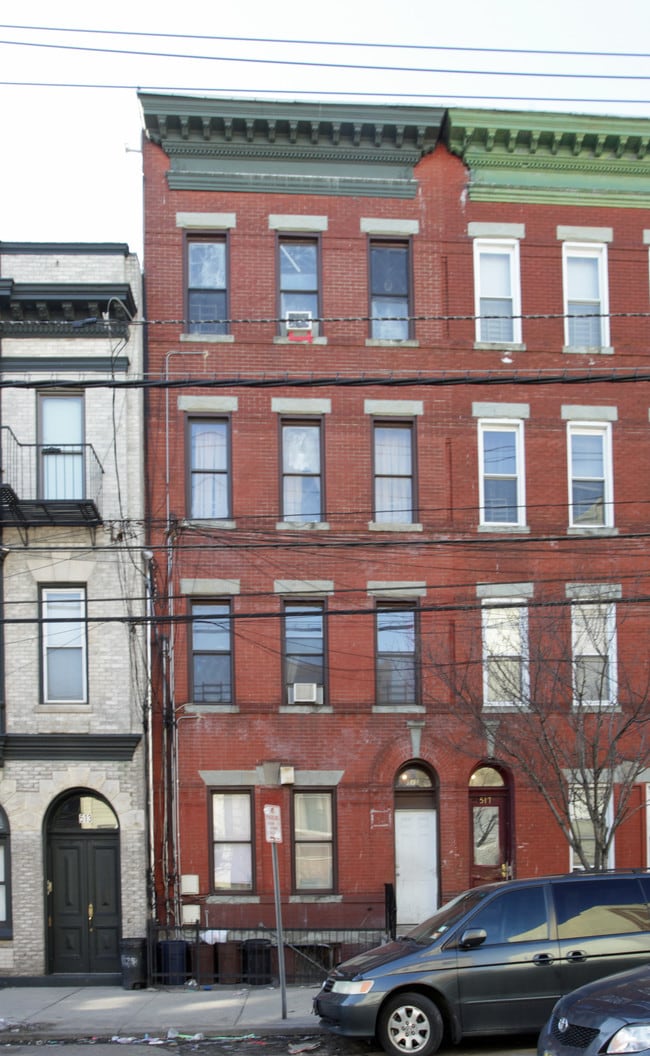 515 Palisade Ave in Jersey City, NJ - Building Photo - Building Photo