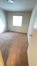 Oak Grove Village Apartments- Close to Lew... in Roanoke, VA - Building Photo - Building Photo