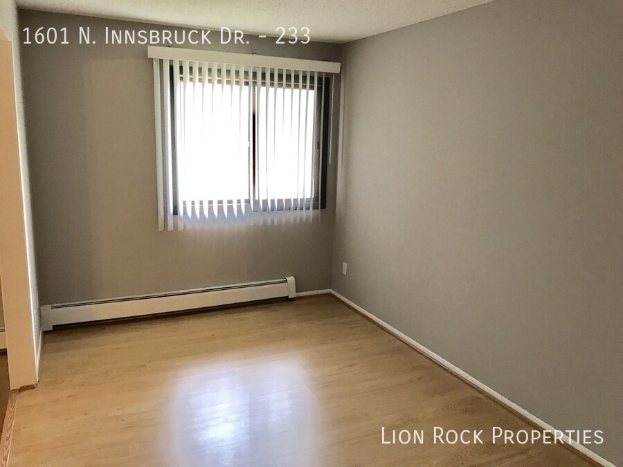 1601 N Innsbruck Dr Fridley, MN Rental Homes and Apartments for Rent