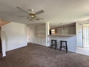 13834 Trumpetvine St in Houston, TX - Building Photo - Building Photo