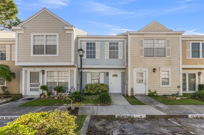 6650 121st Ave in Largo, FL - Building Photo - Building Photo
