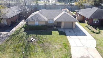 947 W 30th St in Houston, TX - Building Photo - Building Photo