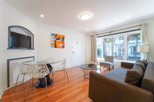 1540 Jefferson Ave in Miami Beach, FL - Building Photo - Building Photo