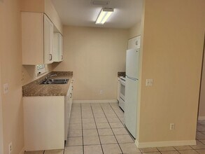 8636 24th St in Vero Beach, FL - Building Photo - Building Photo