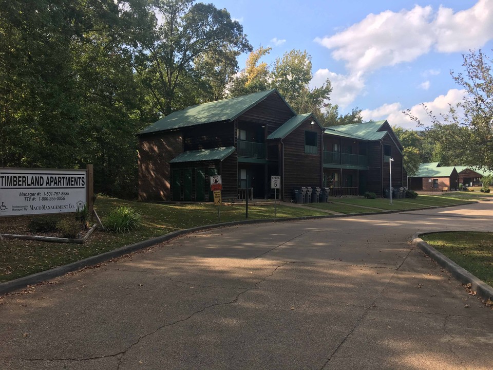 Timberland Apartments in Mountain Pine, AR - Building Photo