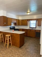 557 6th Ave S in Clinton, IA - Building Photo - Building Photo