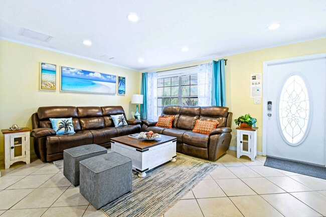 property at 3252 Florida Blvd