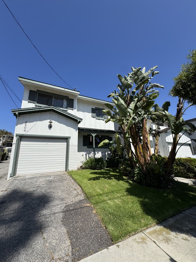 property at 2309 5th St