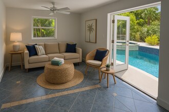 2662 Riverview Dr in Naples, FL - Building Photo - Building Photo