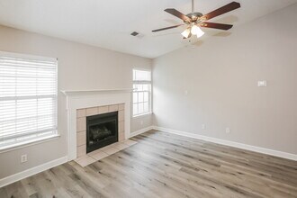 2852 Longspur Dr in Matthews, NC - Building Photo - Building Photo
